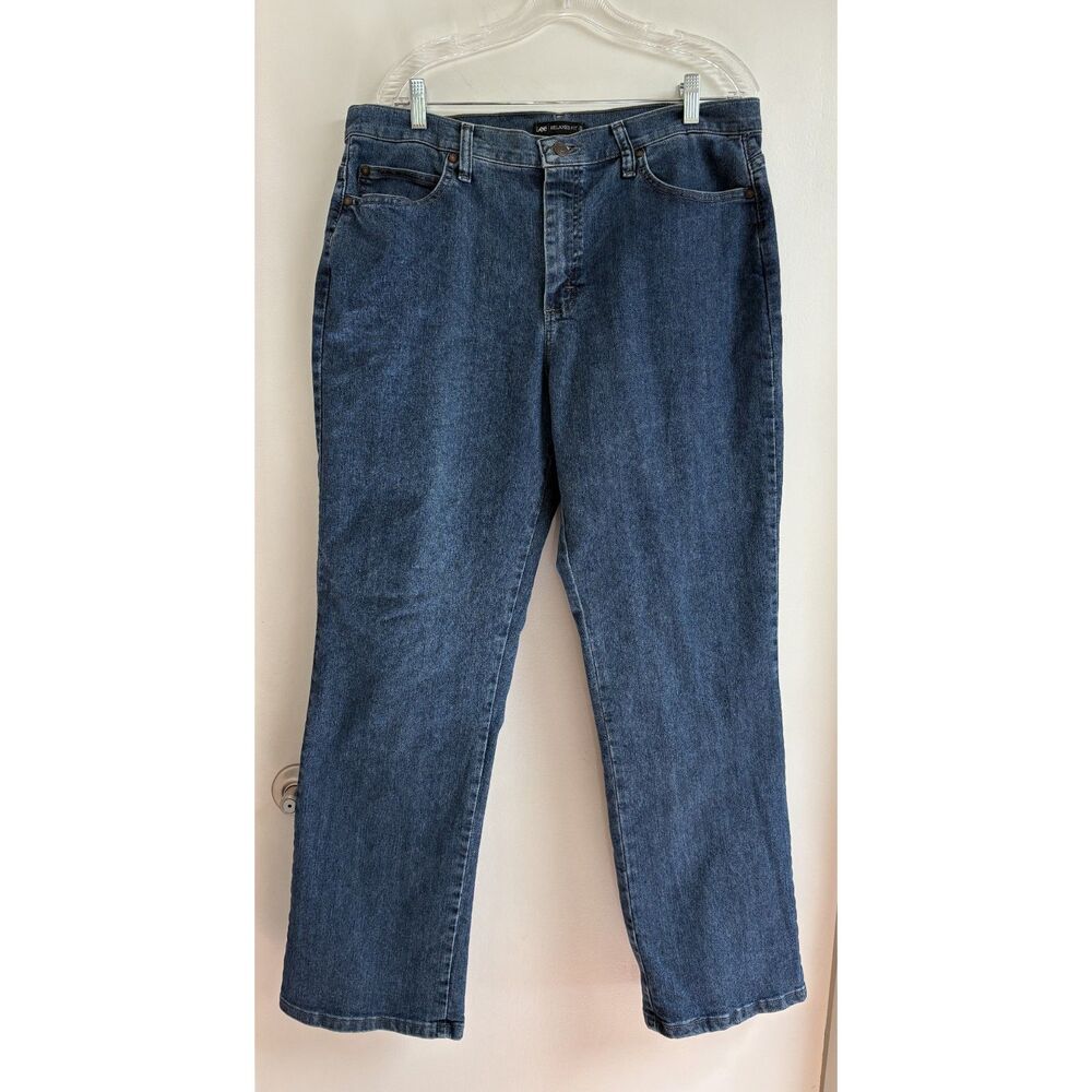 Lee High Waisted Straight Leg Jeans 16 Blue Stretch Tooled Rose Patch Denim EUC